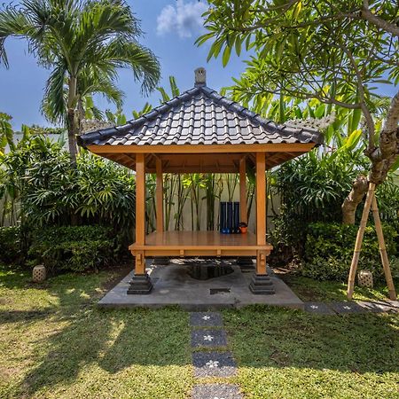 Kalm Bali Hotel Canggu  Exterior photo