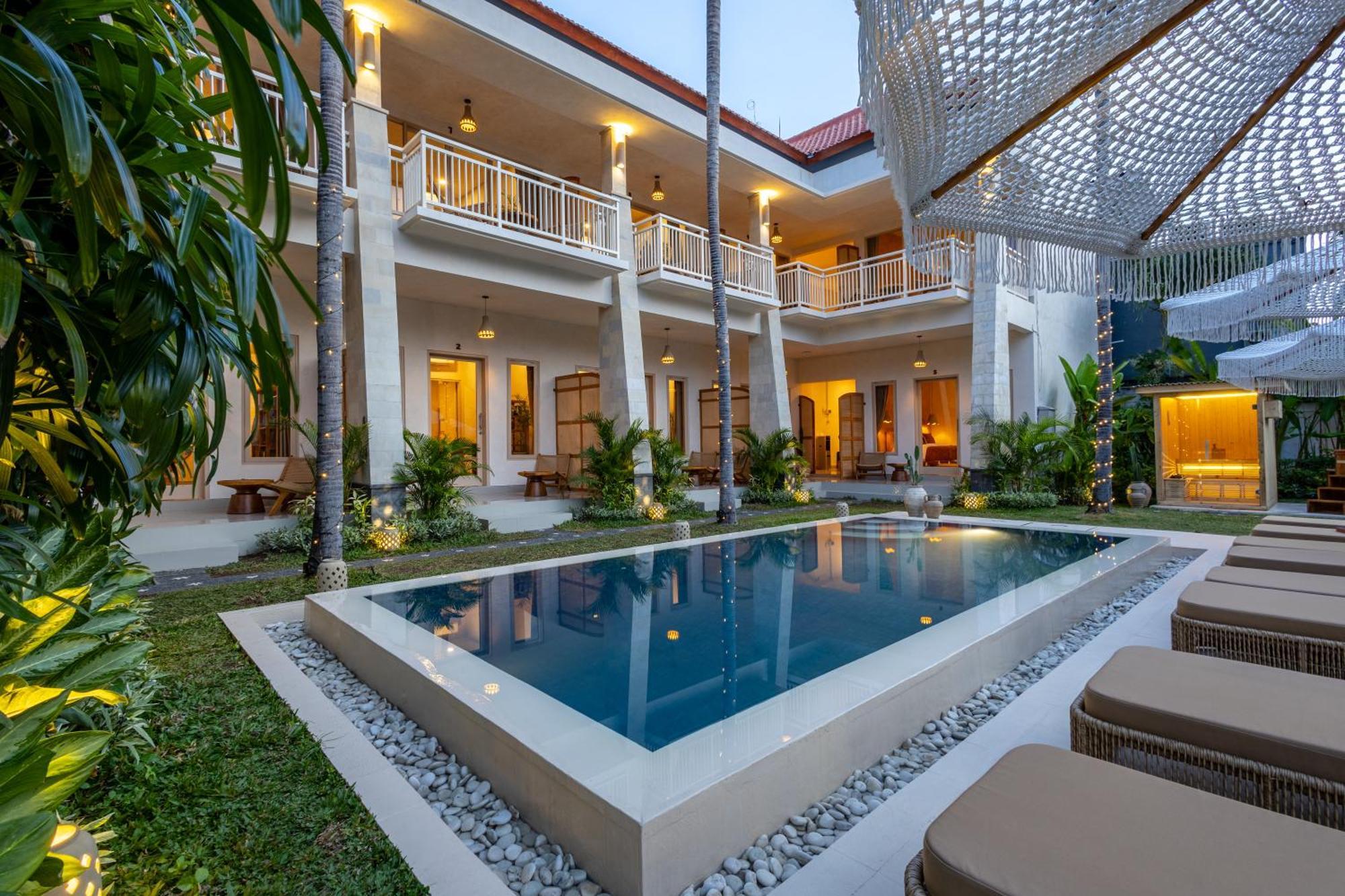 Kalm Bali Hotel Canggu  Exterior photo