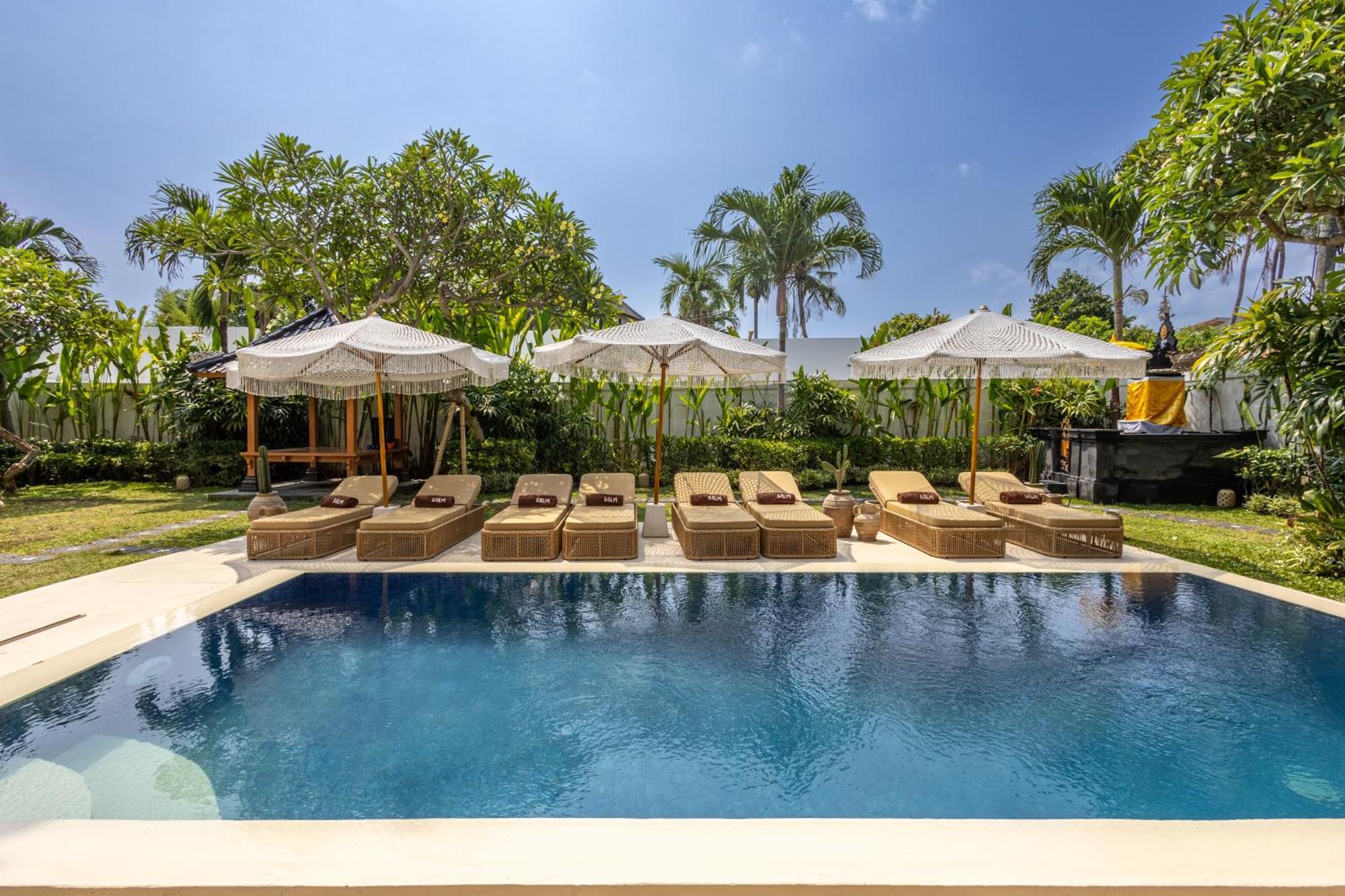 Kalm Bali Hotel Canggu  Exterior photo
